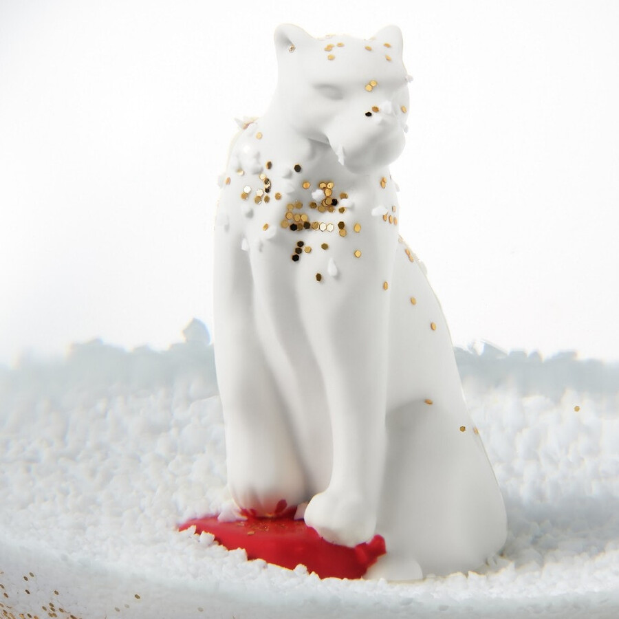 diabolo de cartier snow globe