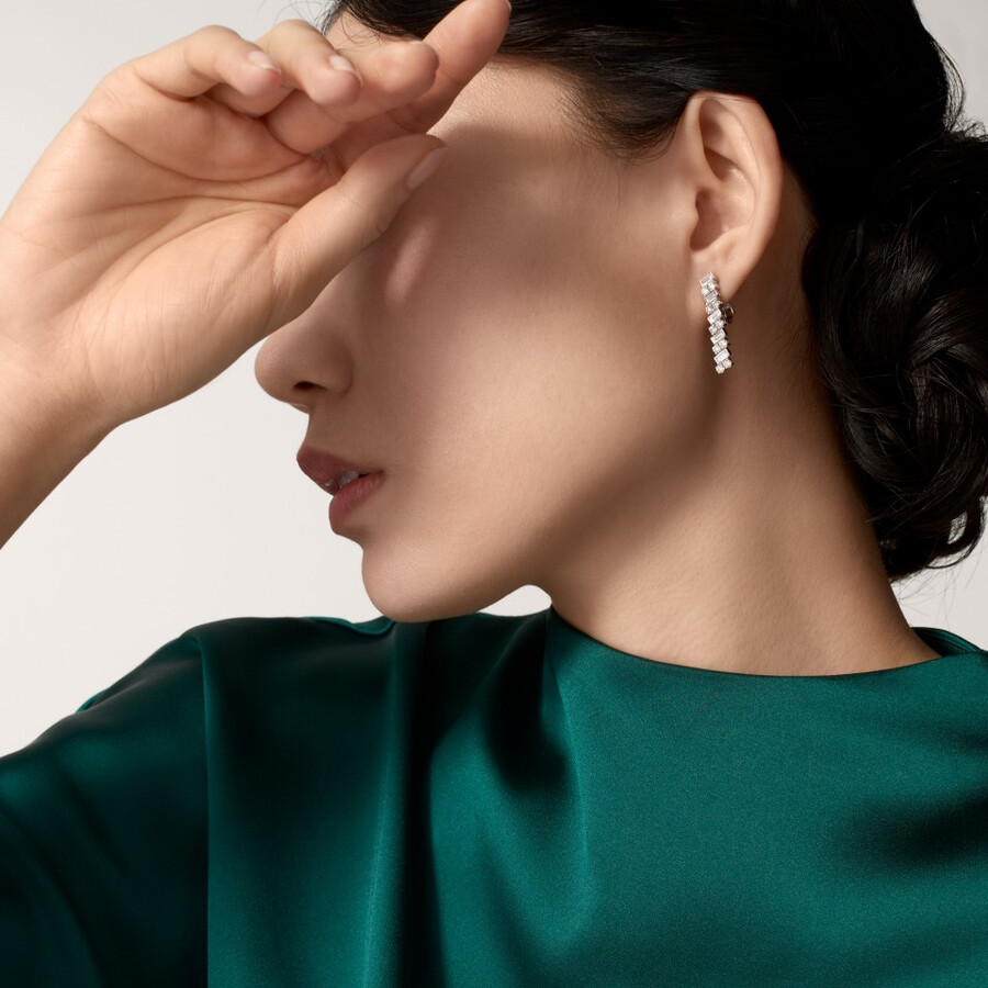 reflection de cartier earrings diamonds