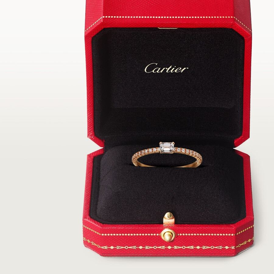 etincelle de cartier ring emerald-cut diamond paved