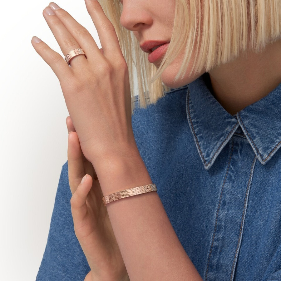love unlimited bracelet flexible