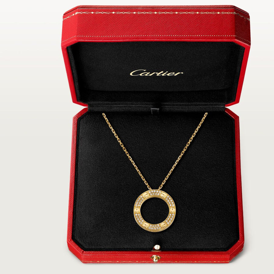 love pendant paved