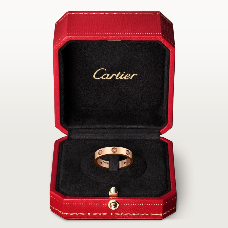 love ring small model 8 diamonds