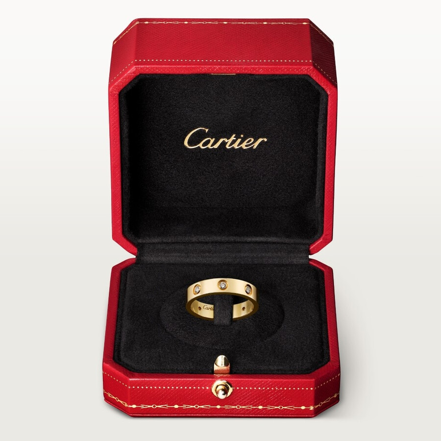 love ring small model 8 diamonds