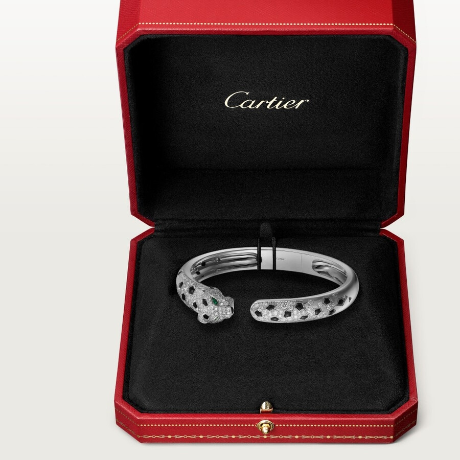 panthère de cartier bracelet medium model half-paved