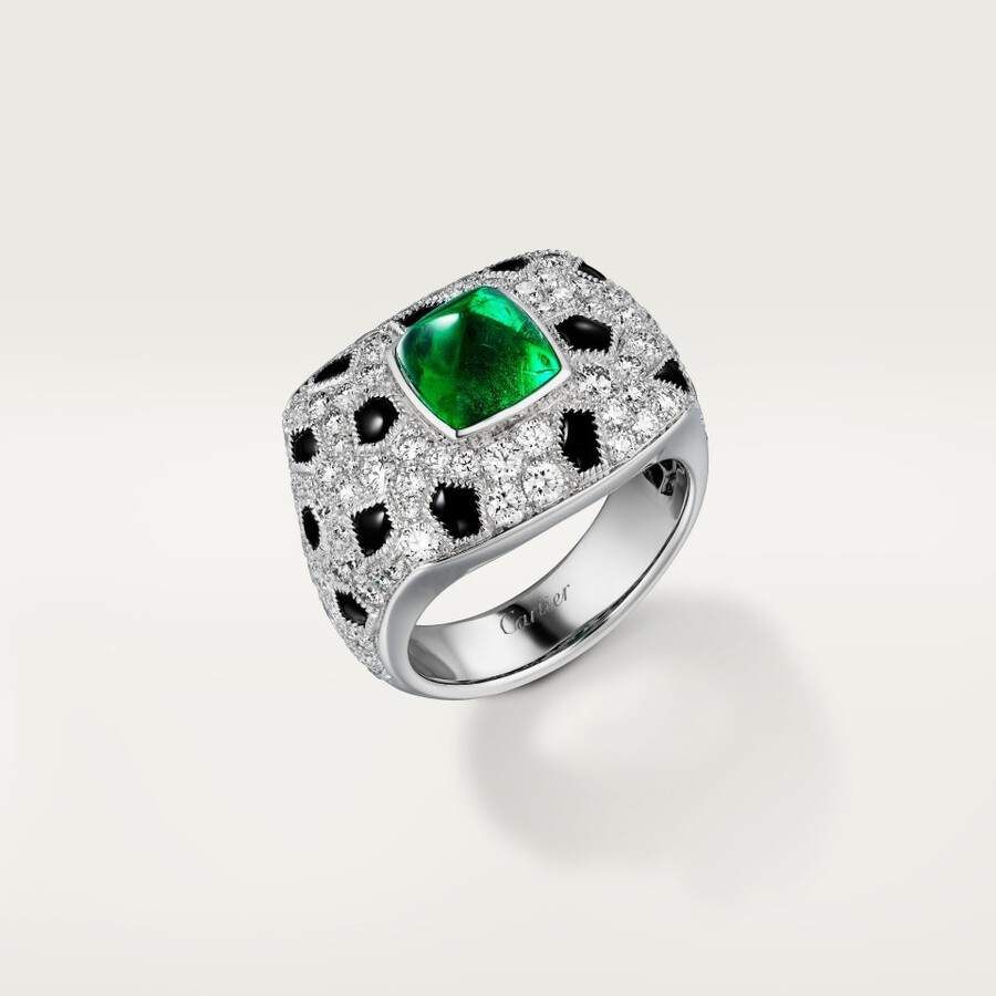 panthère de cartier ring sugarloaf-cut emerald small model paved