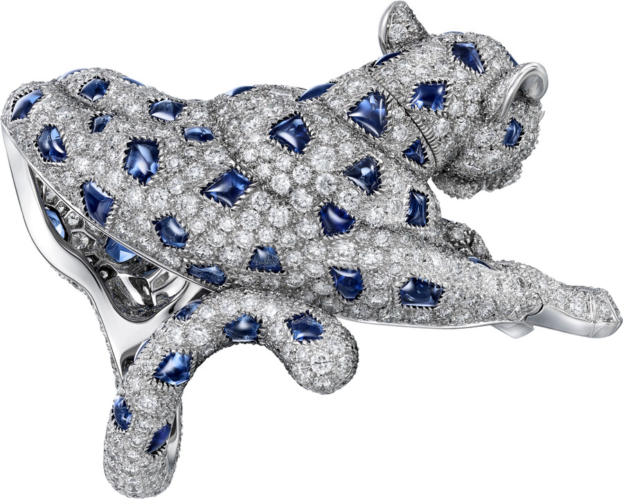 panthère de cartier ring sapphire paved