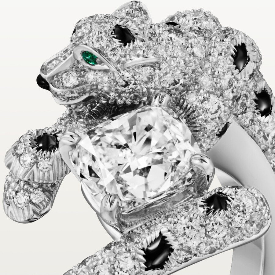 panthère de cartier ring cushion-cut diamond paved