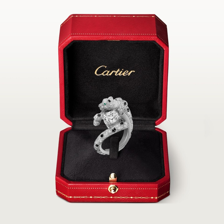 panthère de cartier ring cushion-cut diamond paved