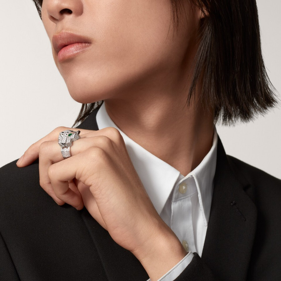 panthère de cartier ring paved