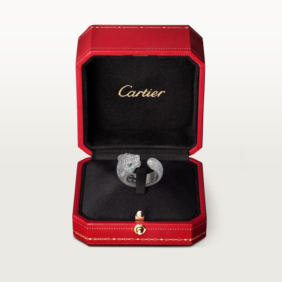 panthère de cartier ring medium model paved
