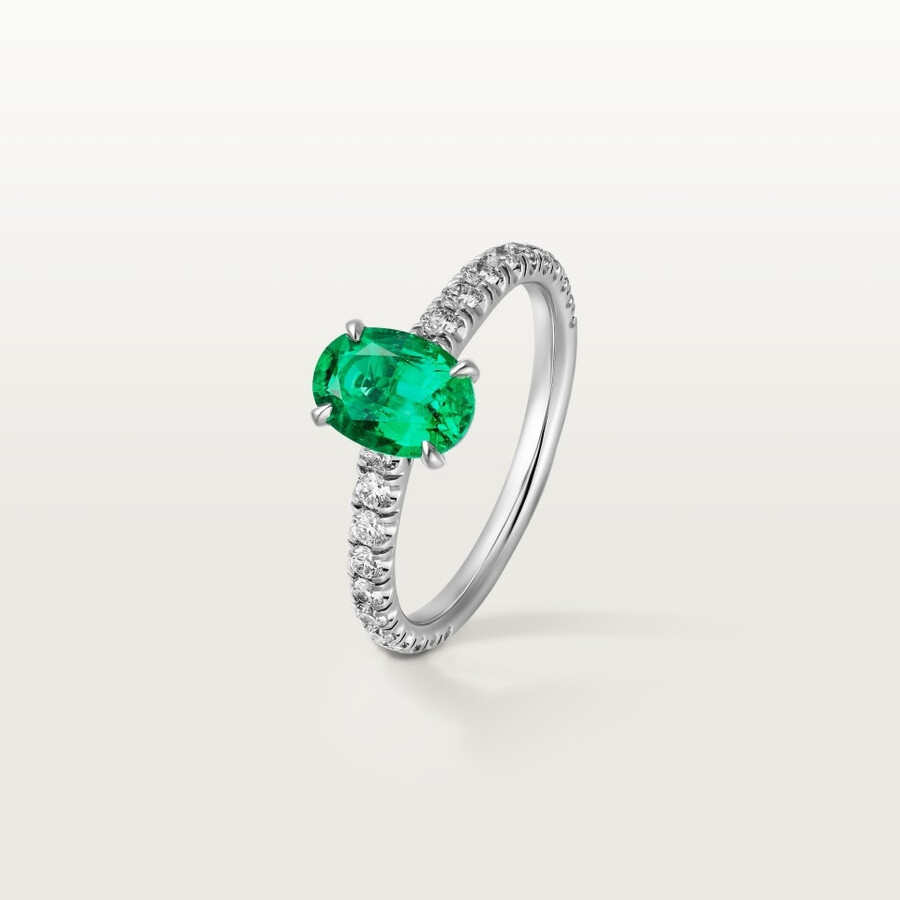 1895 solitaire oval-cut emerald paved