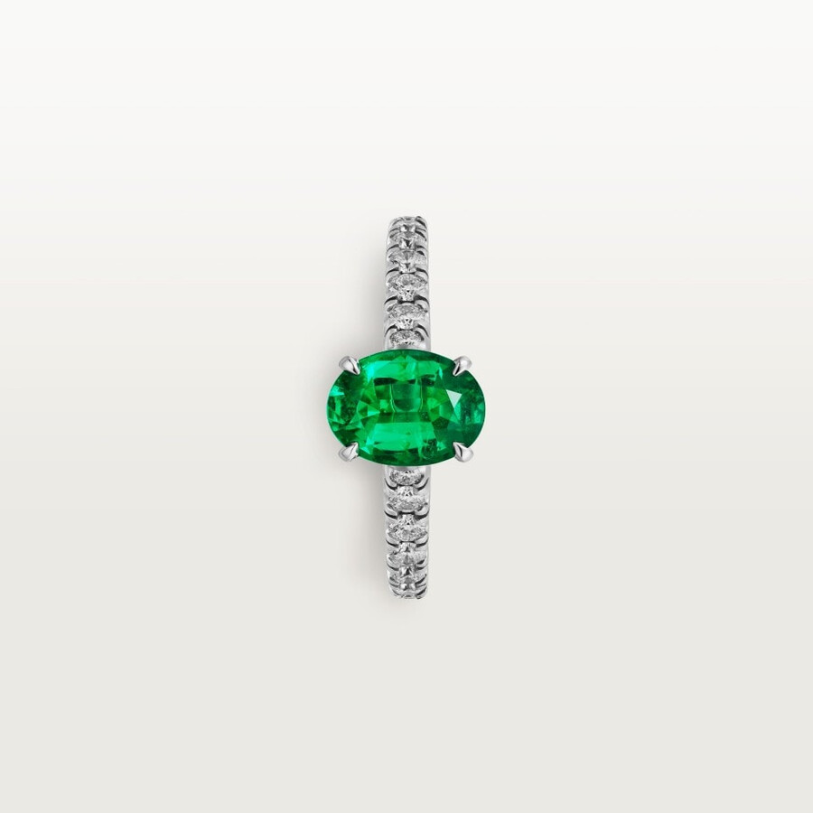 1895 solitaire oval-cut emerald paved