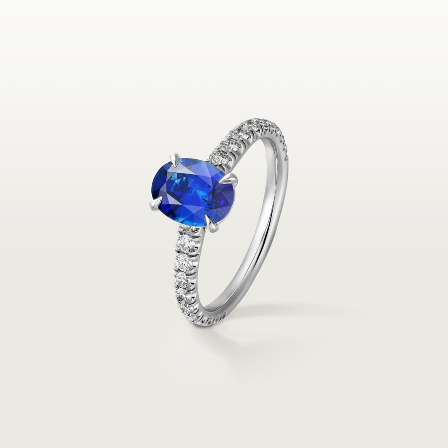 1895 solitaire oval-cut sapphire paved