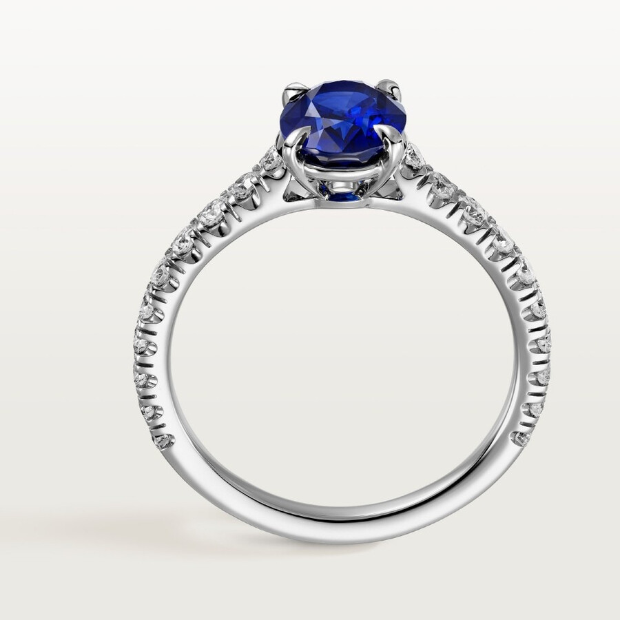 1895 solitaire oval-cut sapphire paved