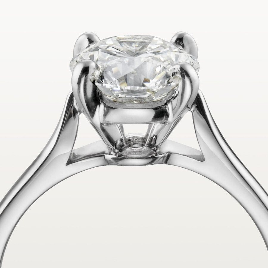1895 solitaire brilliant-cut diamond
